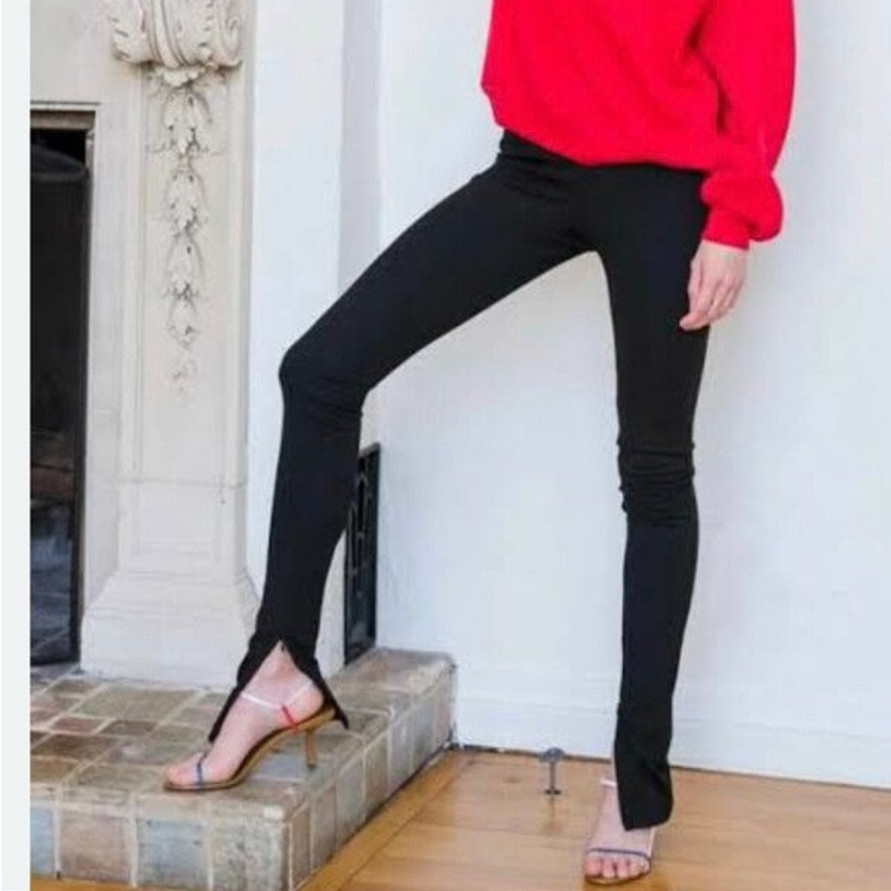 RAGDOLL MID RISE LEGGINGS WITH SLIT